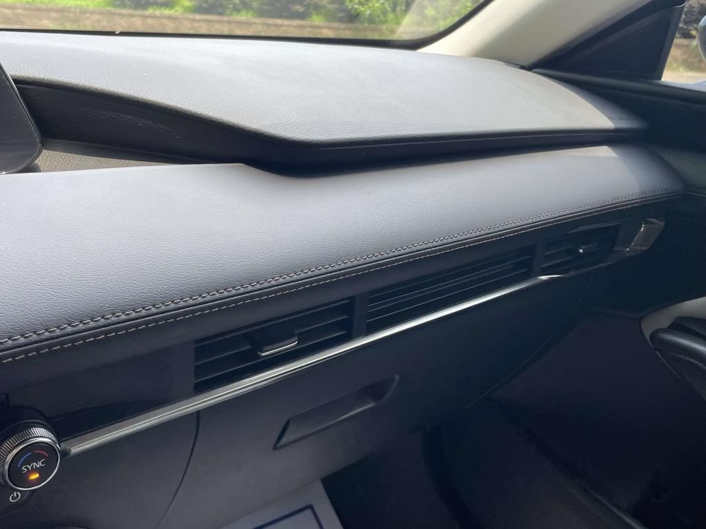 Used 2025 MAZDA MAZDA3 s FWD image 31