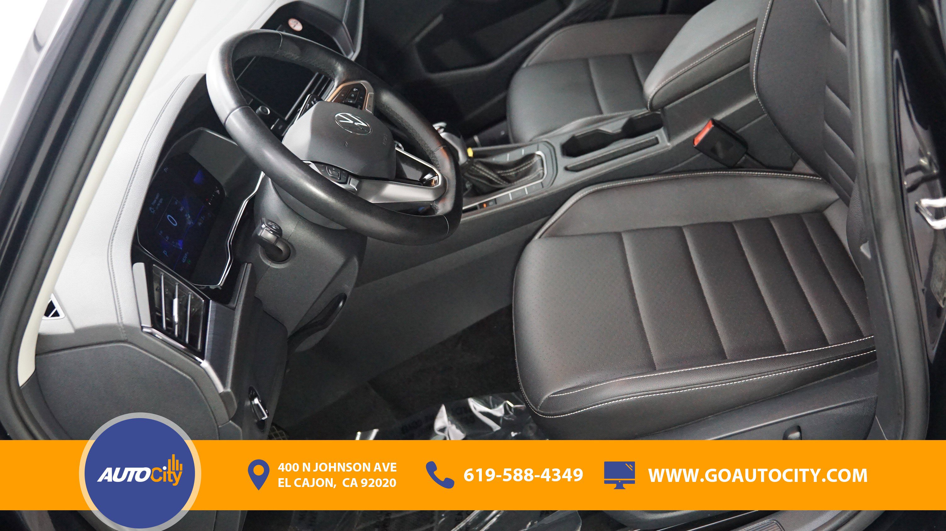 Used 2024 Volkswagen Jetta SE image 9