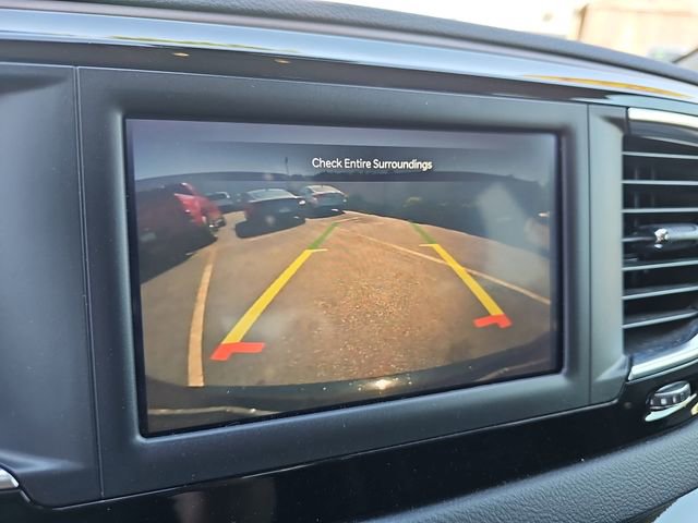 Used 2024 Chrysler Voyager LX FWD image 27