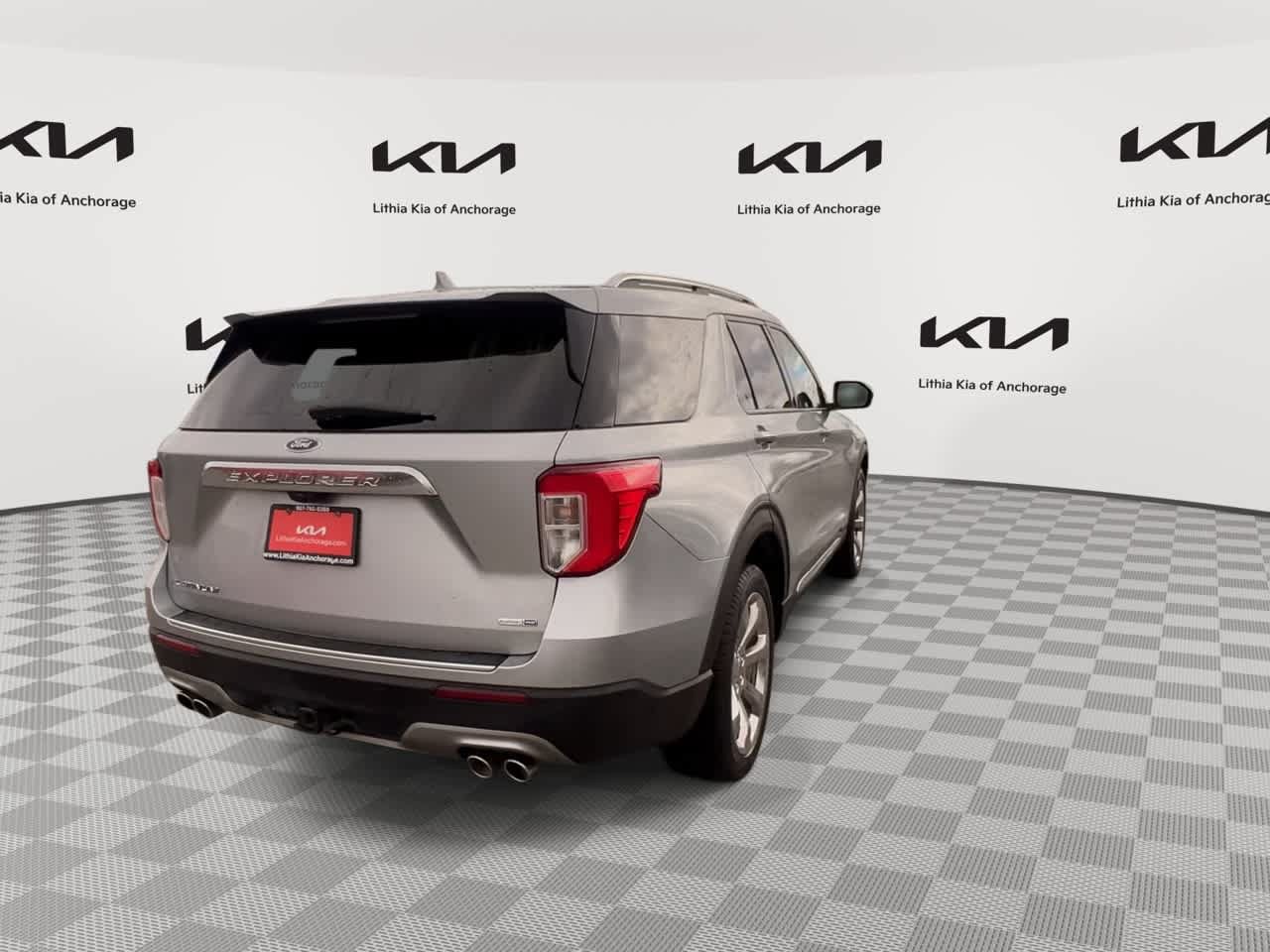 Used 2020 Ford Explorer Platinum AWD/4WD image 8