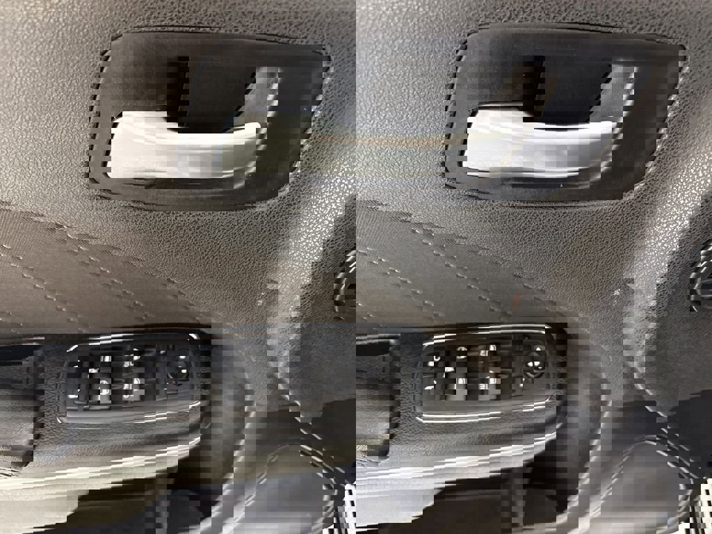 Used 2023 Dodge Charger GT image 22