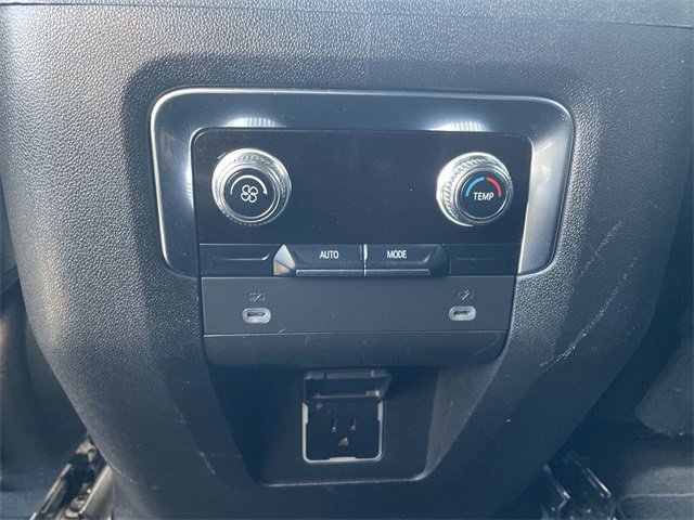 Used 2023 GMC Yukon SLT image 20