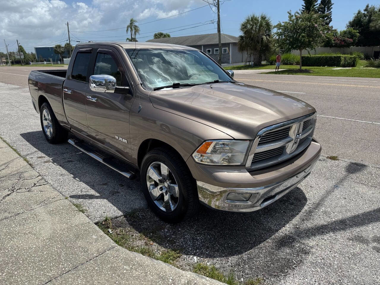 Used 2010 Dodge Ram 1500 Truck SLT w/ Lone Star Regional Pkg image 2