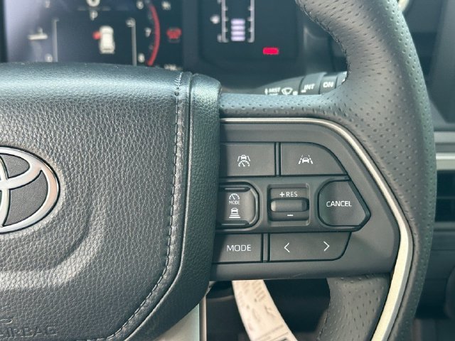 New 2026 Toyota 4Runner SR5 AWD/4WD image 12