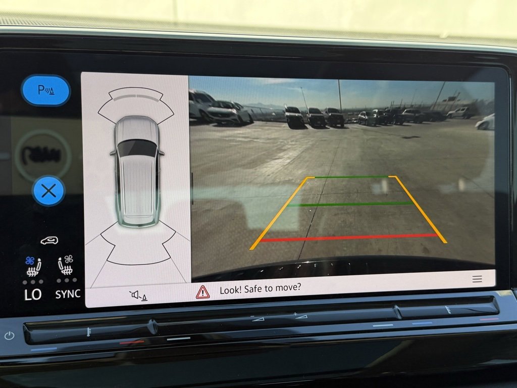 Used 2025 Volkswagen Atlas SEL image 10