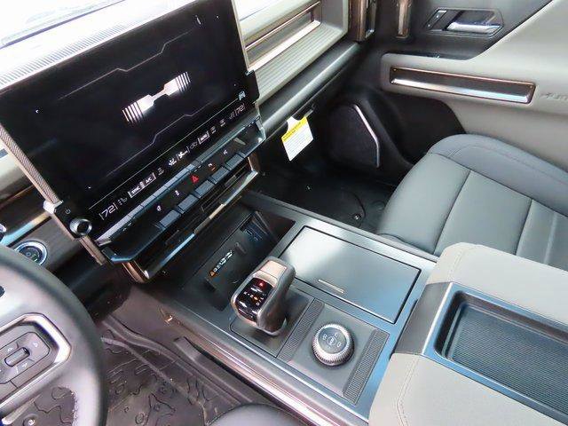 New 2025 GMC Hummer EV 3X w/ LPO, Sport Package image 31
