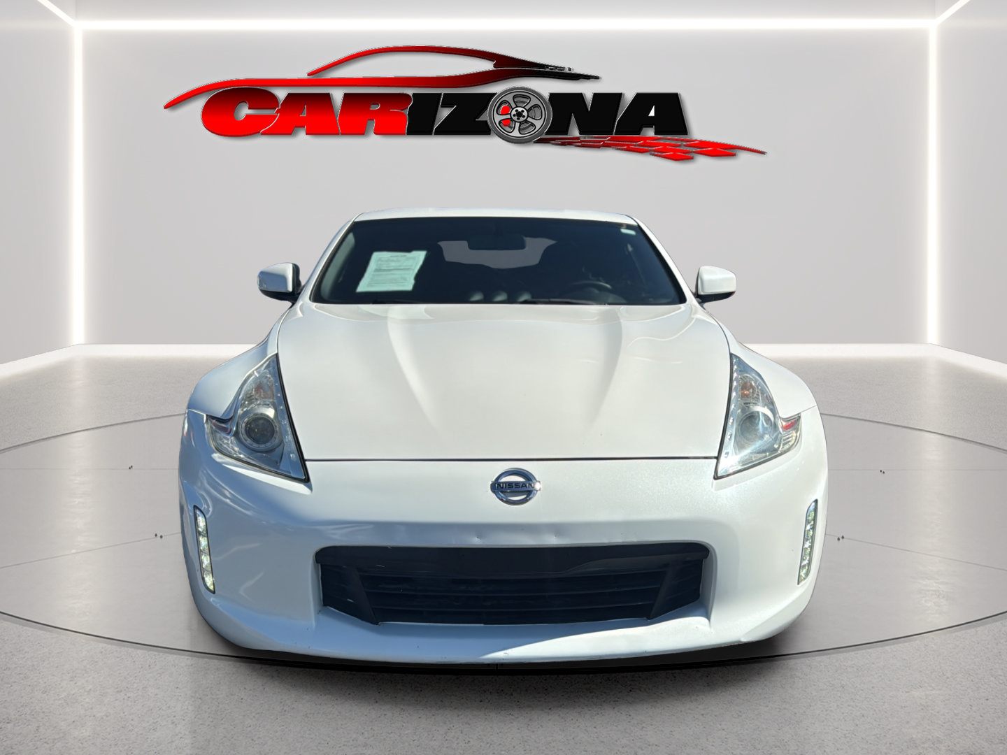 Used 2013 Nissan 370Z Coupe RWD image 2