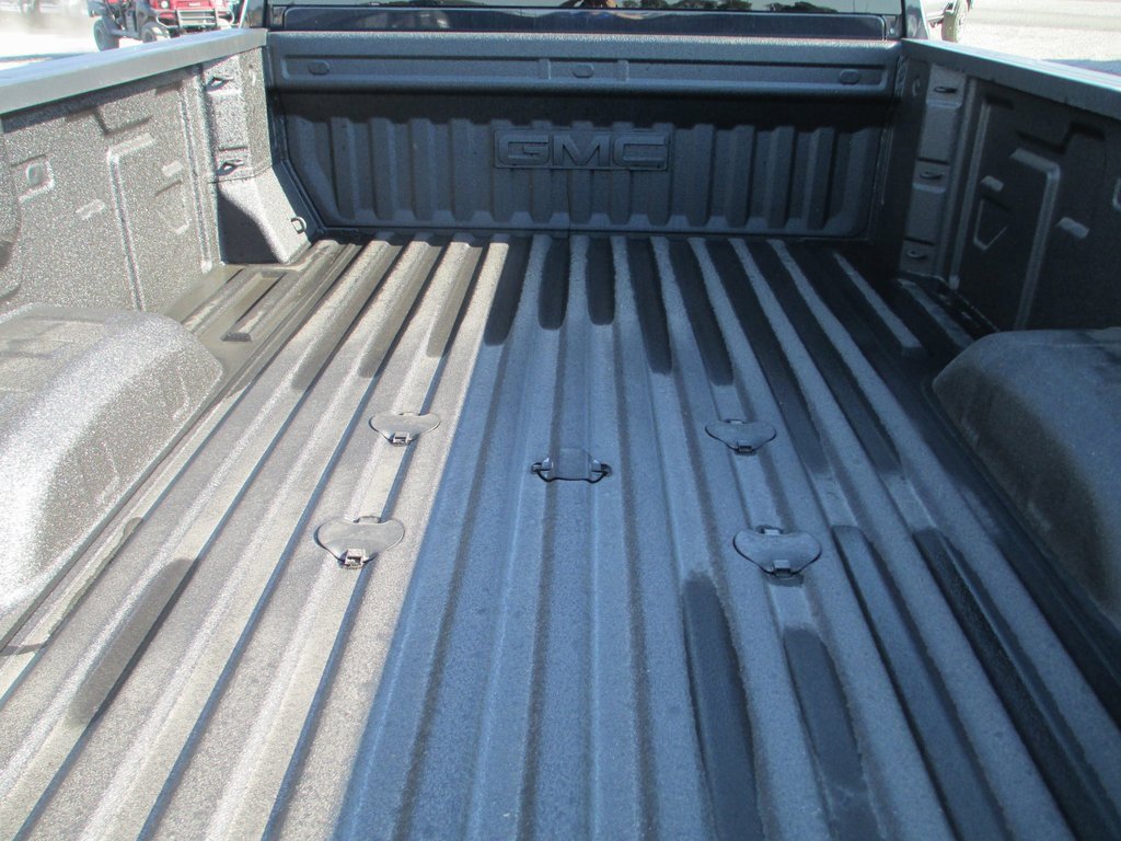 New 2026 GMC Sierra 3500 SLT w/ SLT Convenience Package image 8