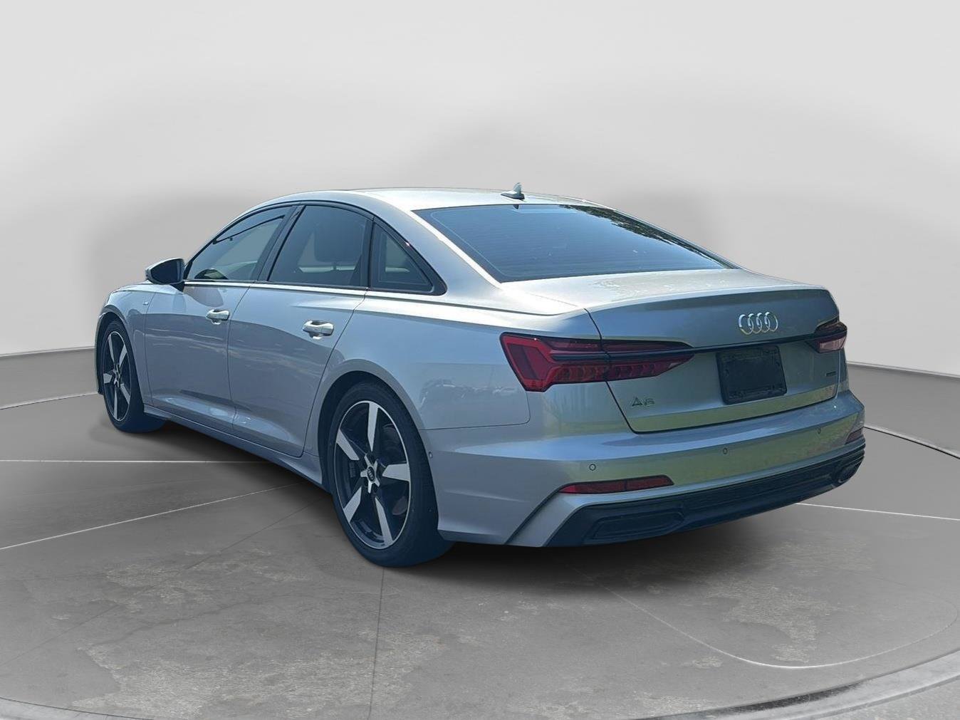 Used 2021 Audi A6 Premium Plus w/ Premium Plus Package AWD/4WD image 4
