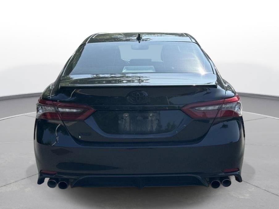 Used 2021 Toyota Camry XSE FWD image 7