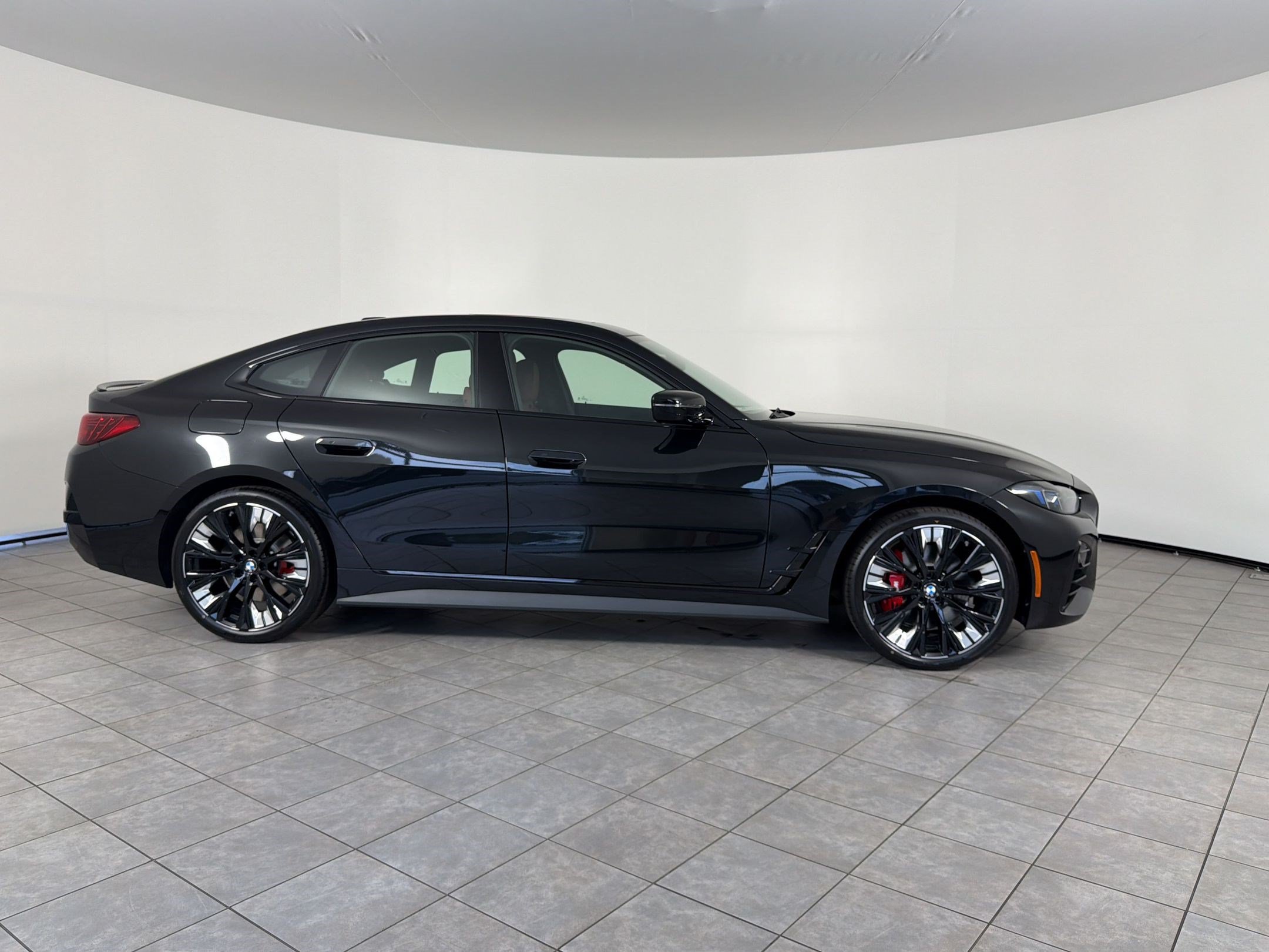 New 2026 BMW 430i w/ M Sport Package RWD image 8