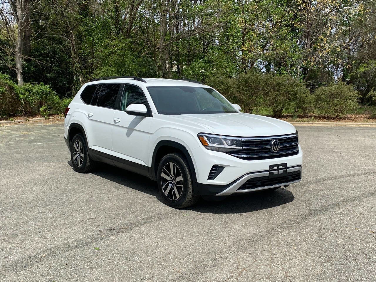 Used 2021 Volkswagen Atlas SE AWD/4WD image 3