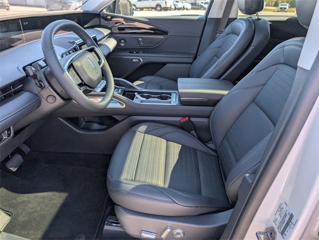 New 2026 Lincoln Nautilus Reserve image 17