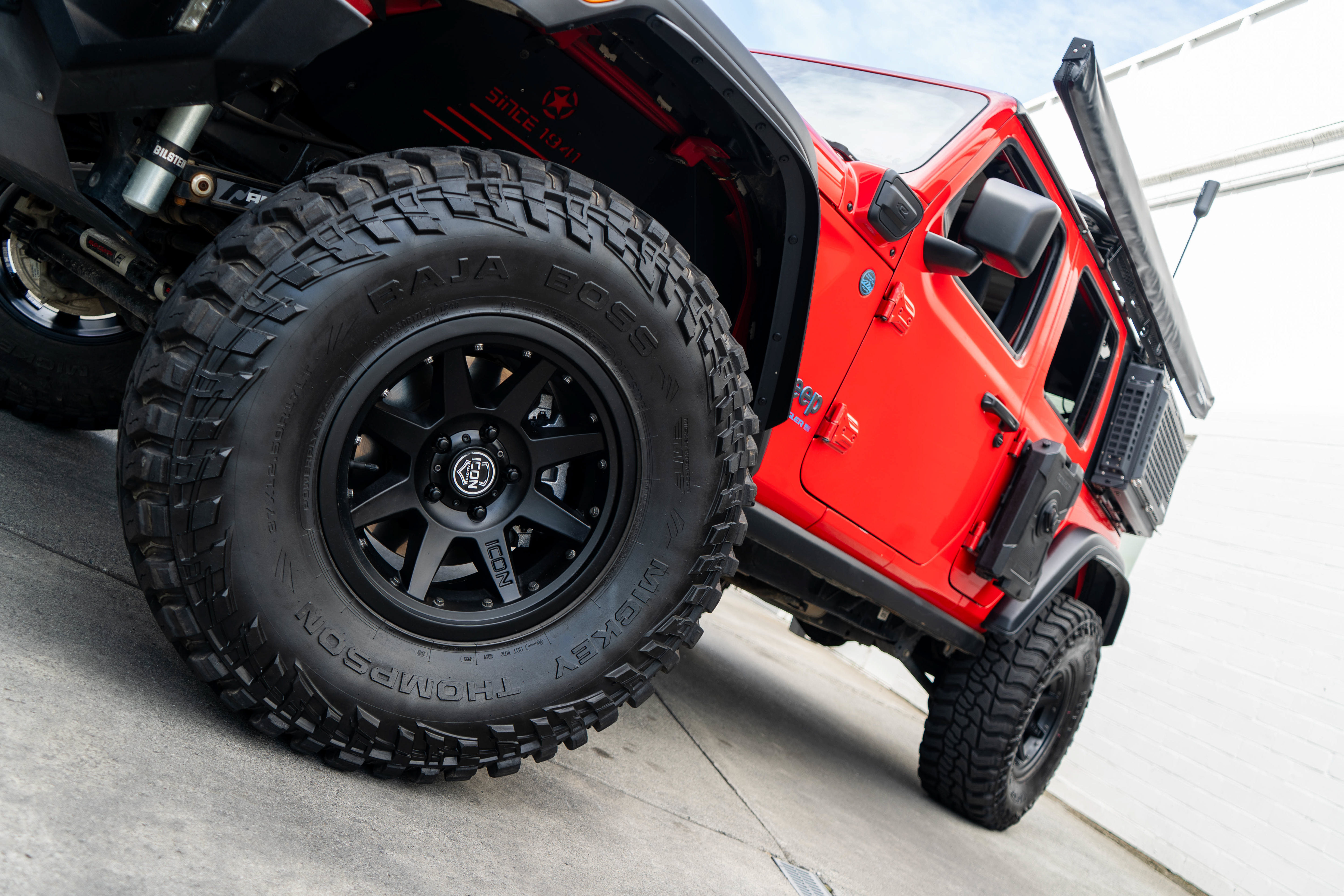 Used 2024 Jeep Wrangler Unlimited AWD/4WD image 4
