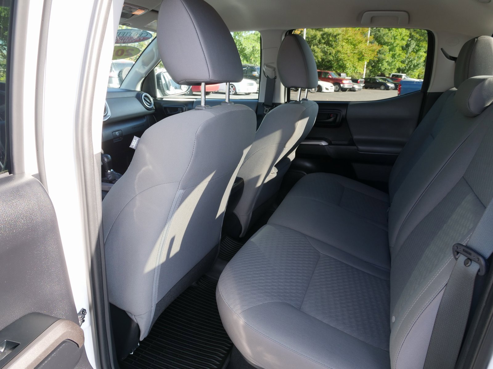 Used 2022 Toyota Tacoma SR5 image 16