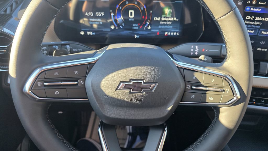 New 2026 Chevrolet Equinox ACTIV w/ Convenience Package III image 18