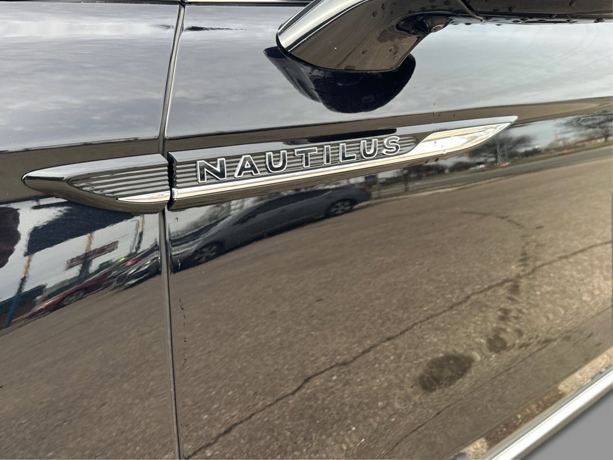 Used 2019 Lincoln Nautilus Black Label AWD/4WD image 45