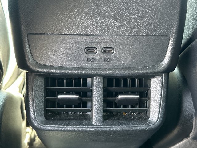 Used 2025 Chevrolet Equinox LT w/ Convenience Package II AWD/4WD image 13