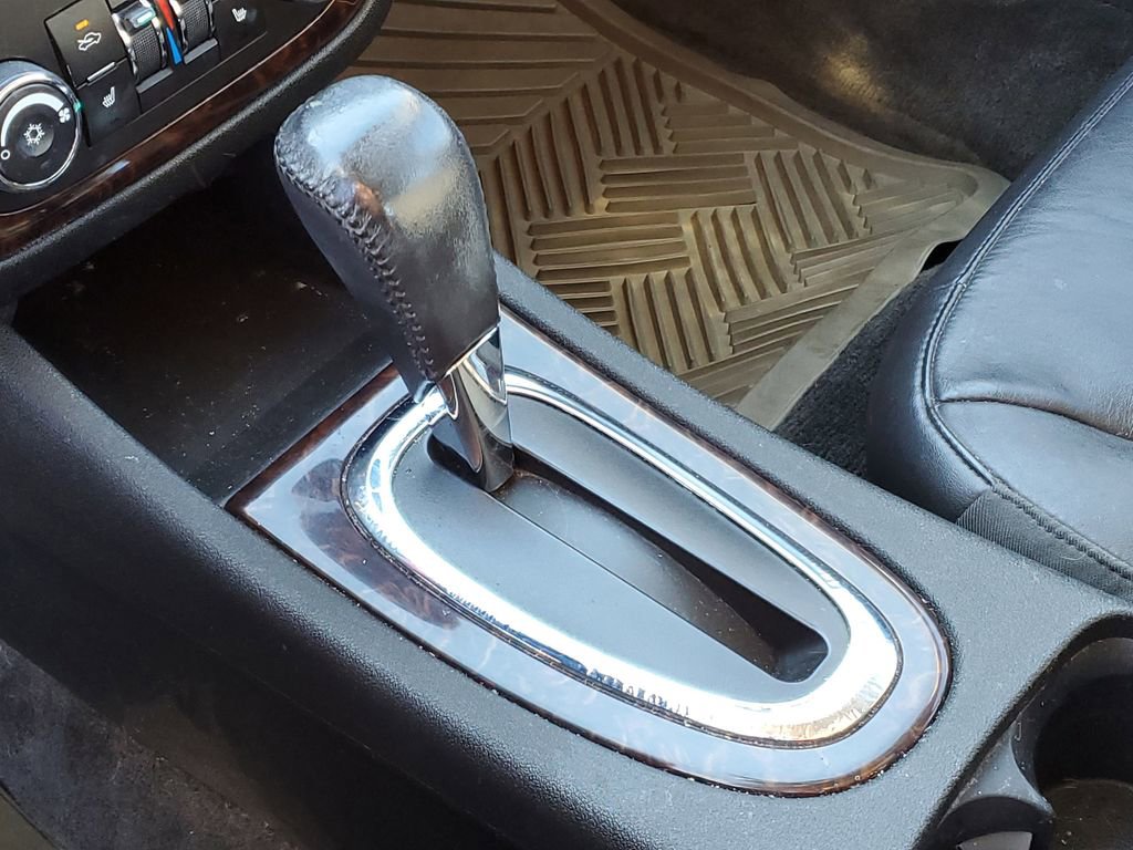 Used 2012 Chevrolet Impala LTZ image 18