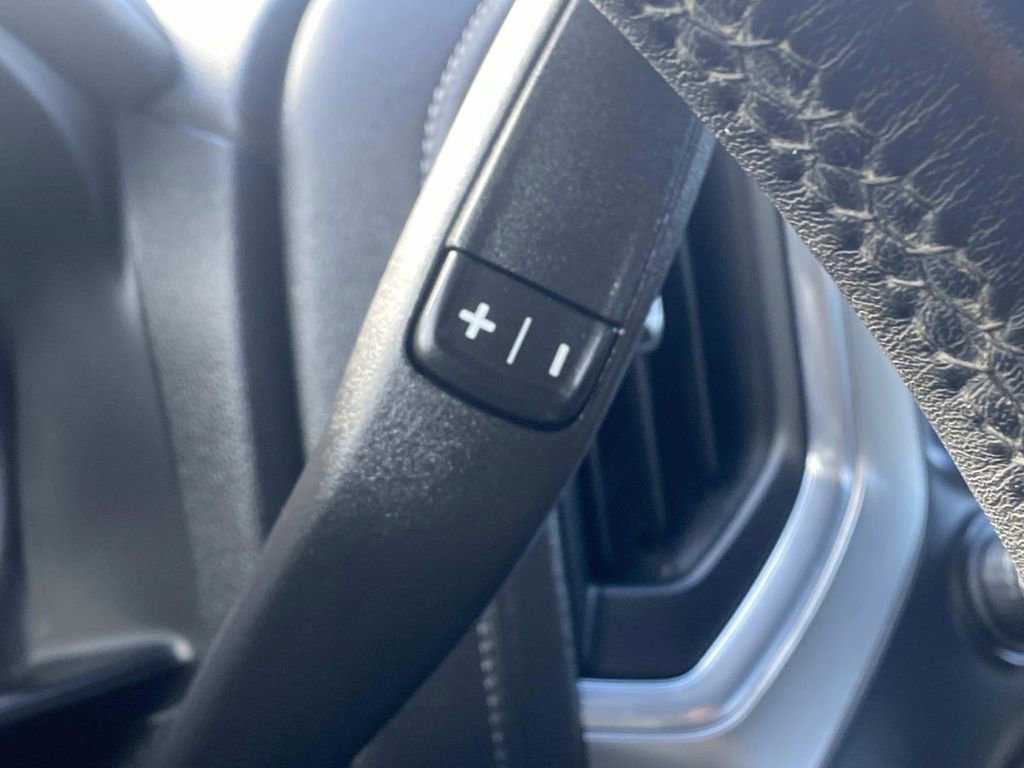 Used 2019 Chevrolet Silverado 1500 LTZ image 39