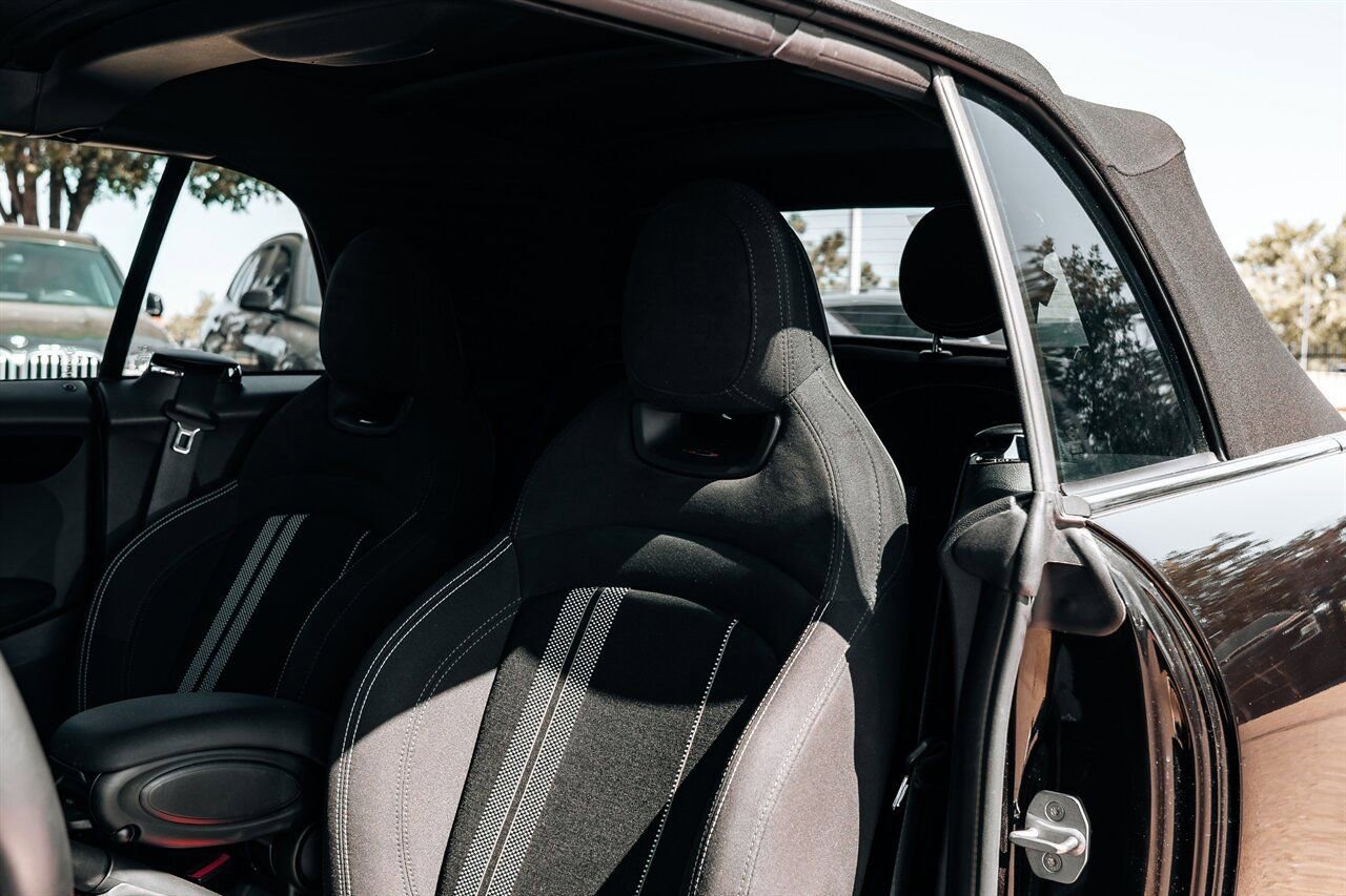 Used 2019 MINI Cooper John Cooper Works FWD image 23