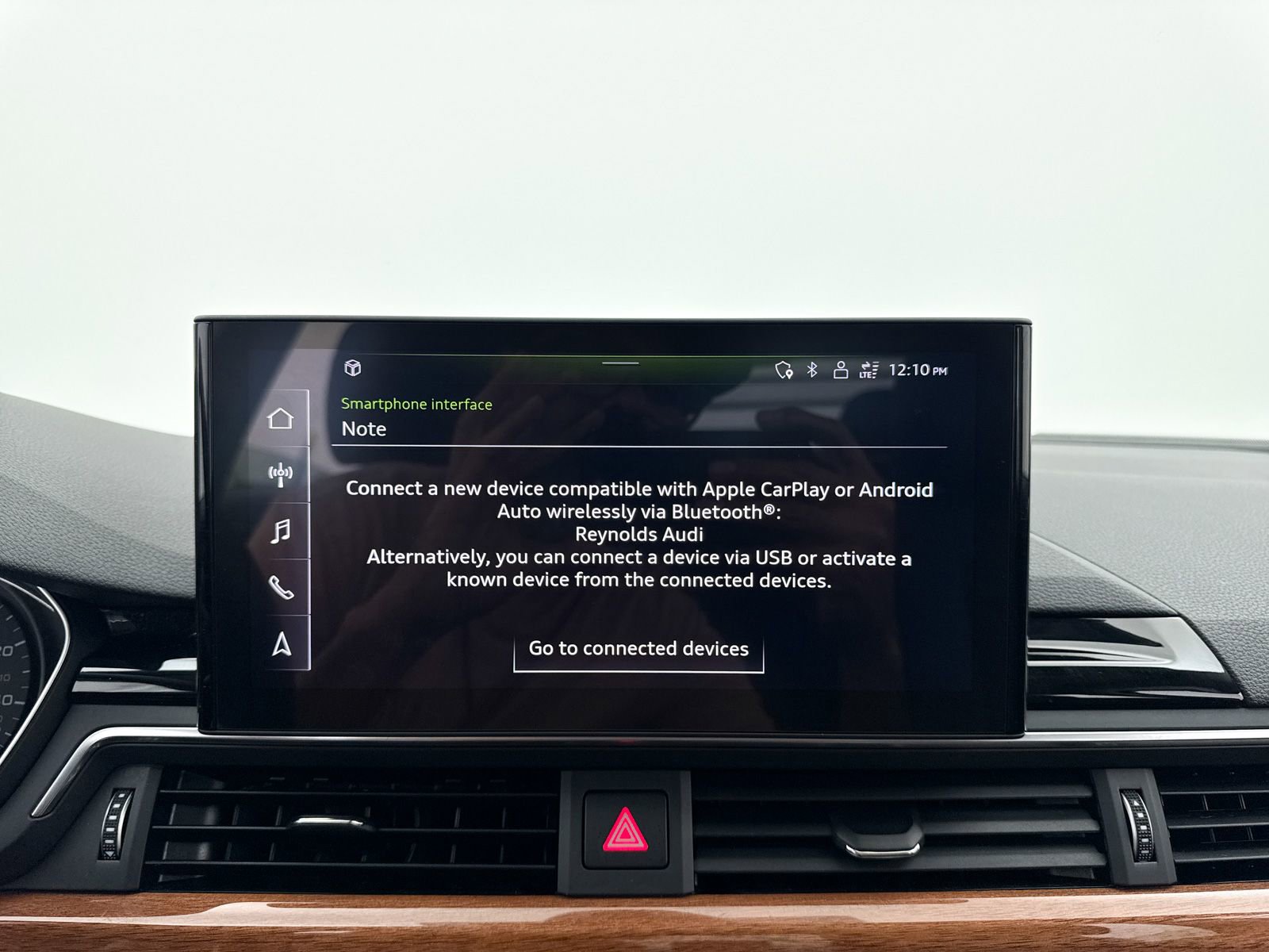 Used 2023 Audi A4 2.0T Premium w/ Convenience Package image 22