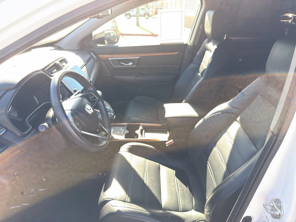 Used 2020 Honda CR-V Touring image 14