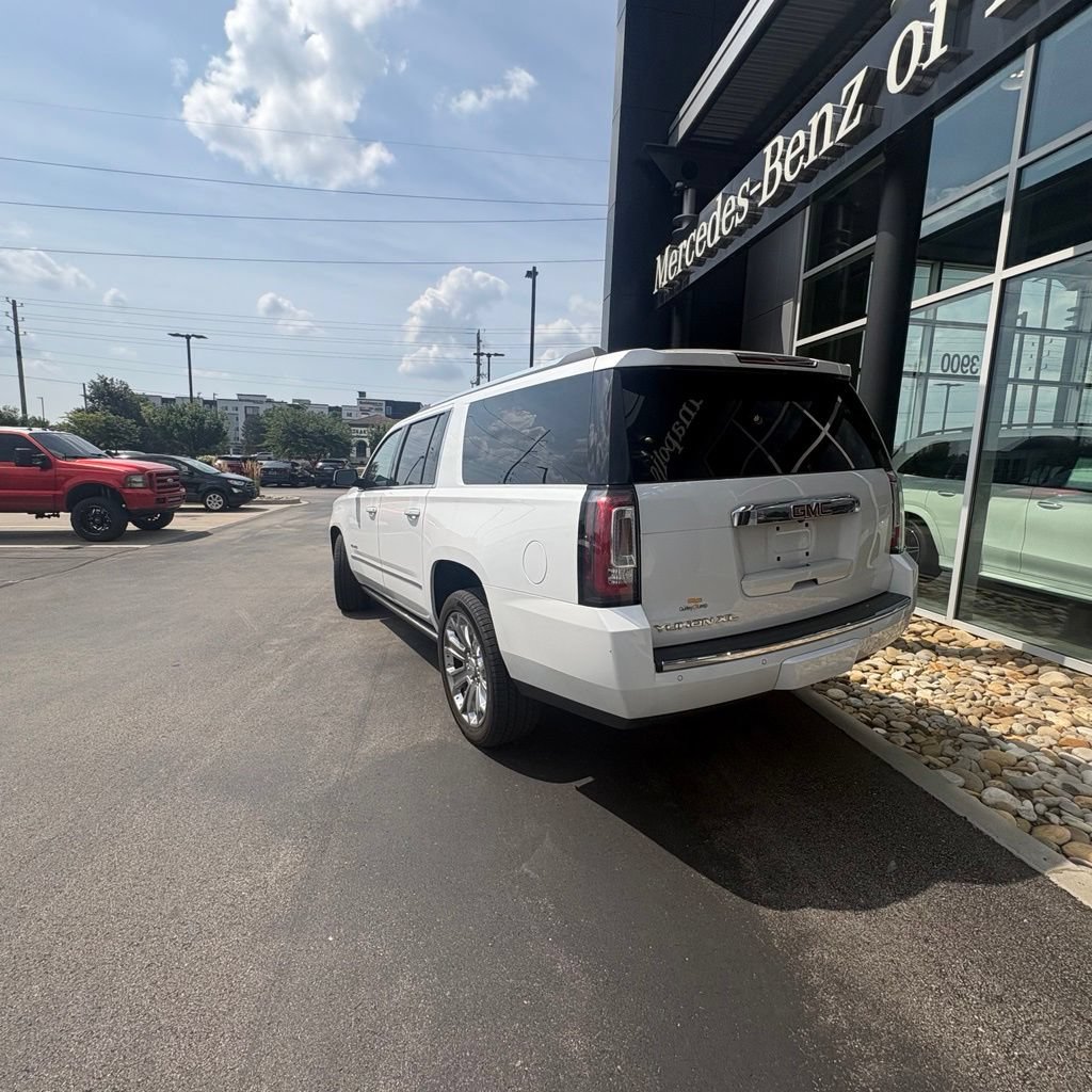 Used 2017 GMC Yukon XL Denali w/ Open Road Package AWD/4WD image 8