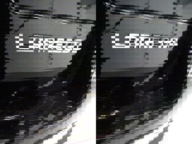 Certified 2025 Jeep Grand Cherokee Laredo X w/ Luxury Tech Group I image 25