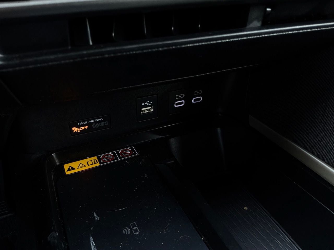 Used 2026 Toyota Camry LE FWD image 27