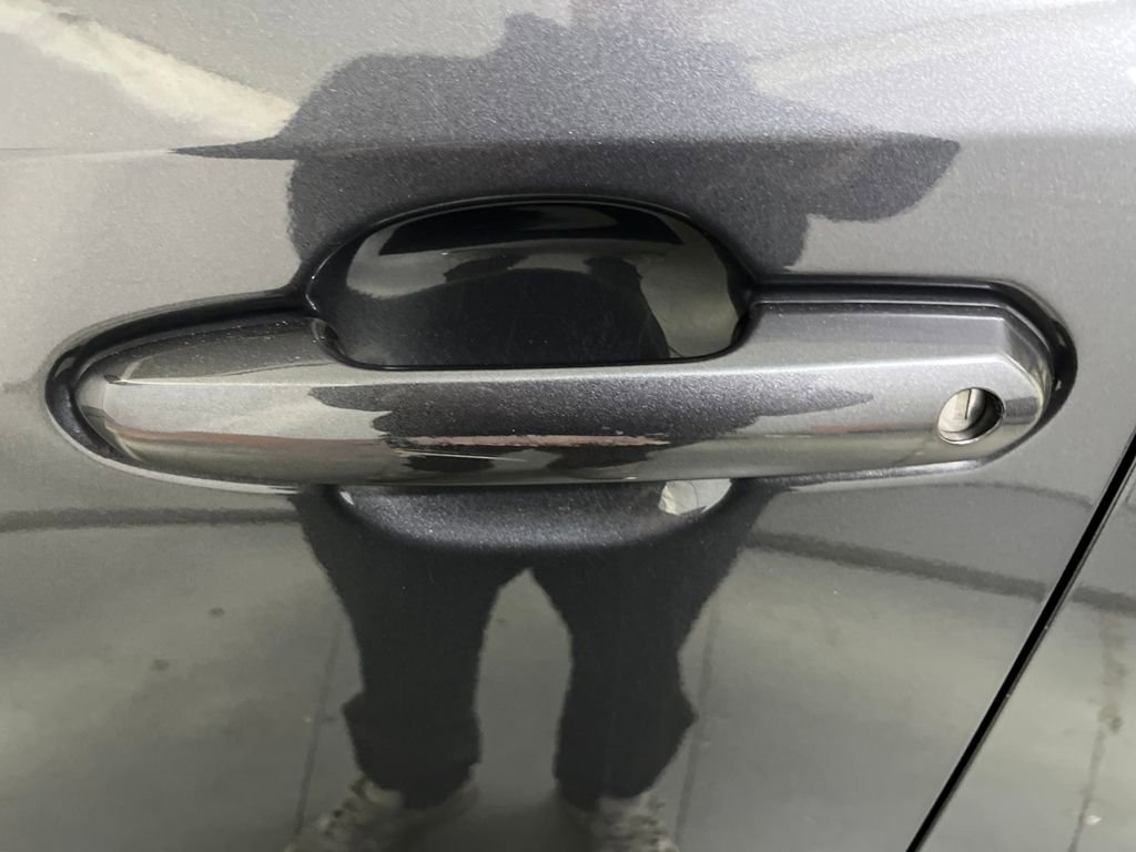 Used 2023 Toyota RAV4 LE image 40