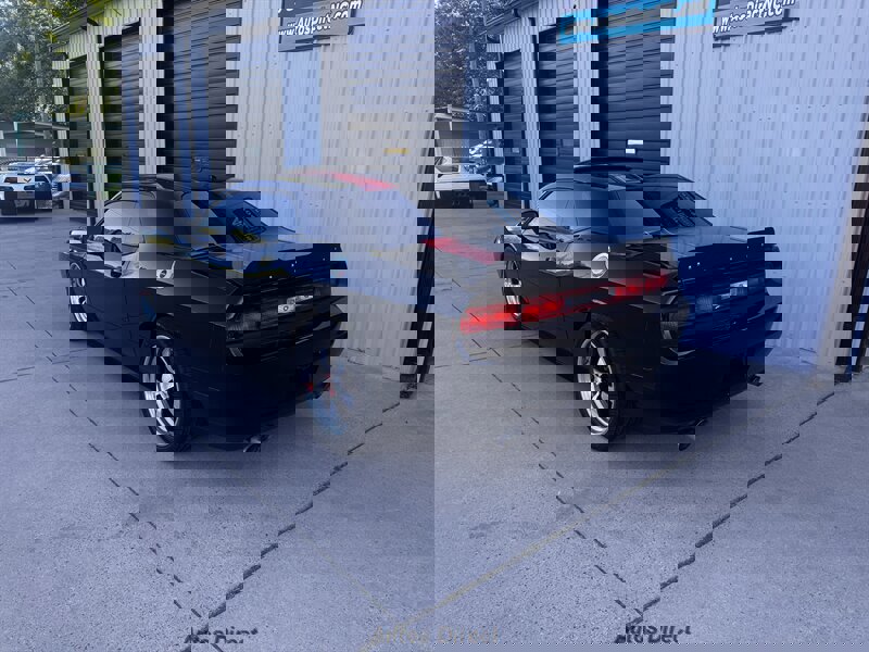 Used 2012 Dodge Challenger SRT8 image 10