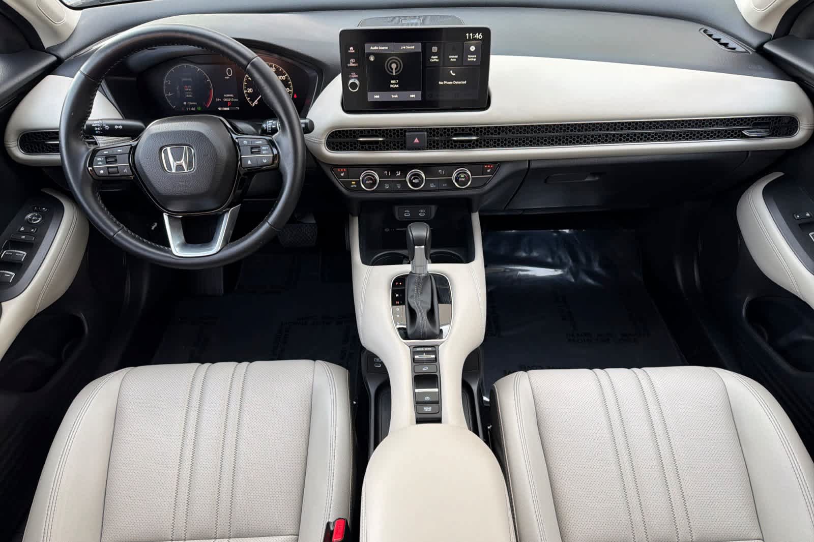 Used 2026 Honda HR-V EX-L image 3