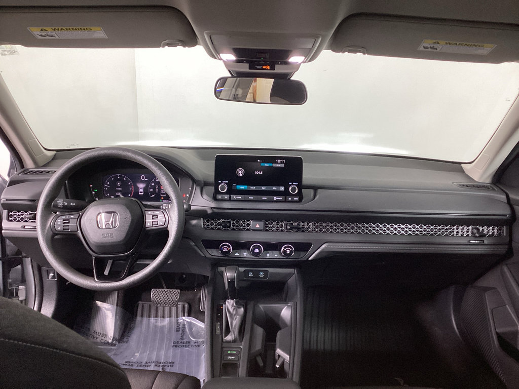 Used 2023 Honda Accord LX image 17