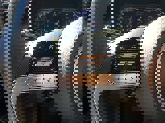 Used 2022 Hyundai Santa Cruz SEL image 28