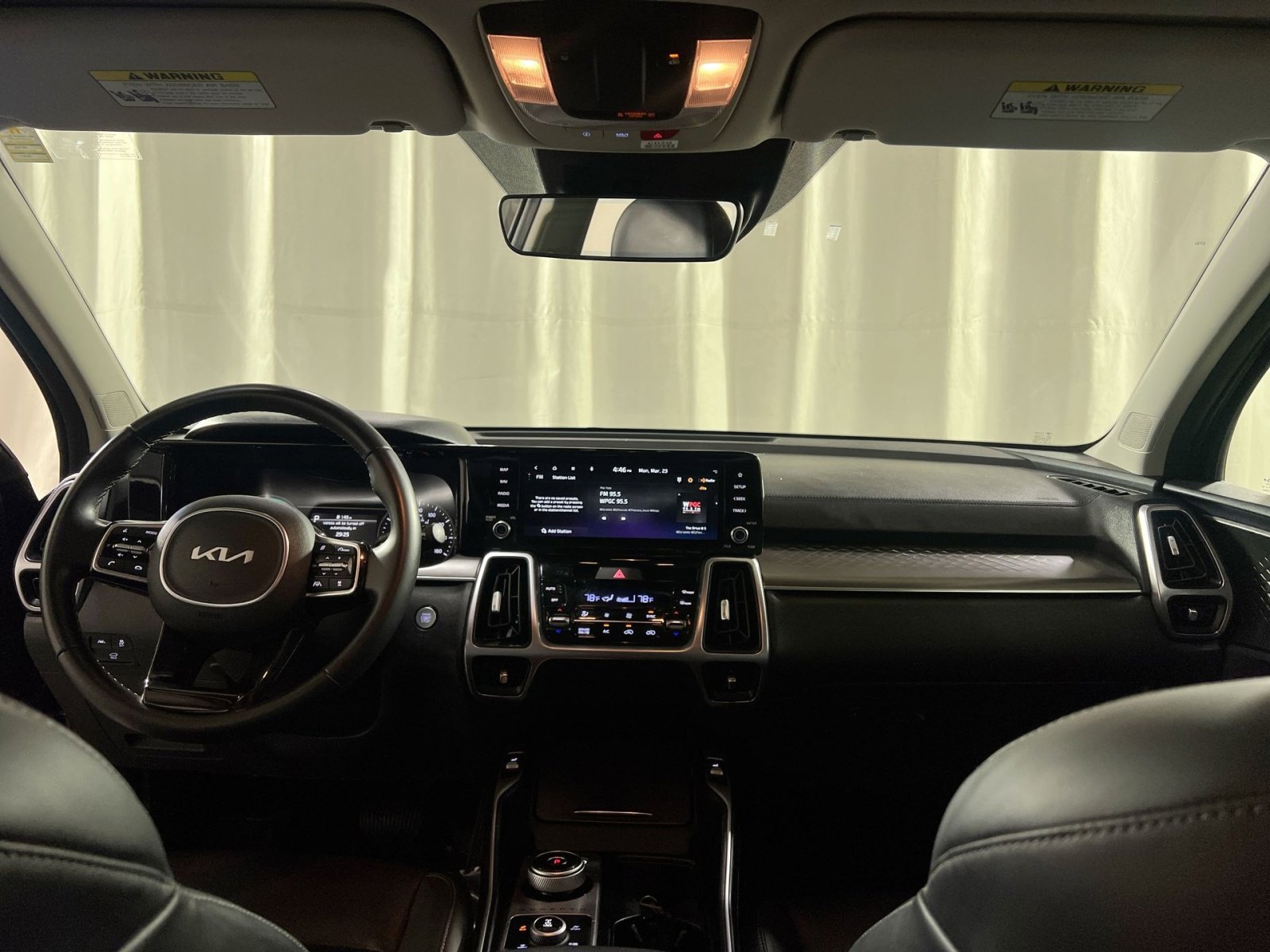 Used 2023 Kia Sorento EX image 14