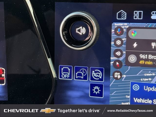Used 2024 Chevrolet Equinox EV LT FWD image 23