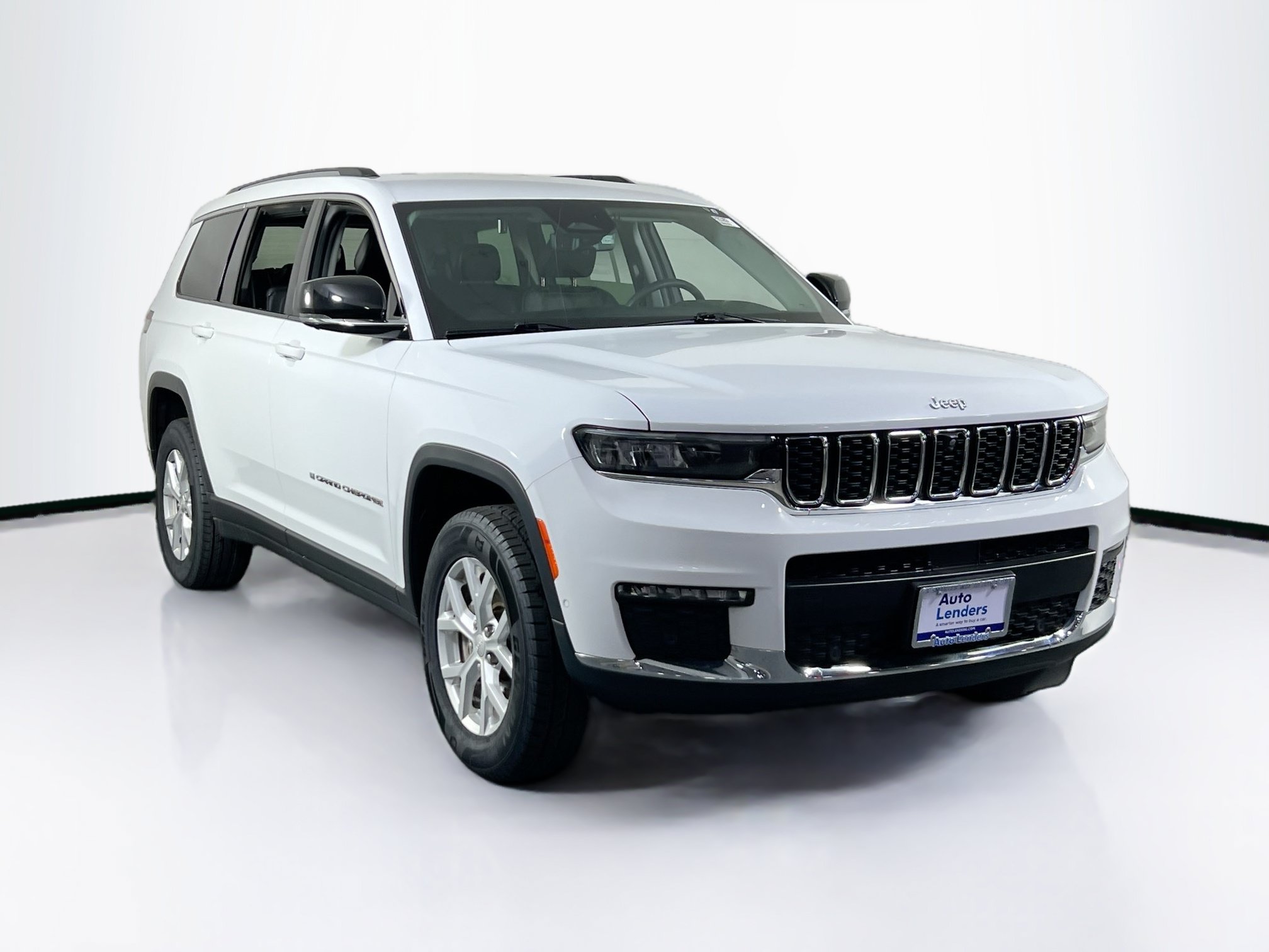 Used 2023 Jeep Grand Cherokee L Limited w/ Luxury Tech Group II AWD/4WD image 3