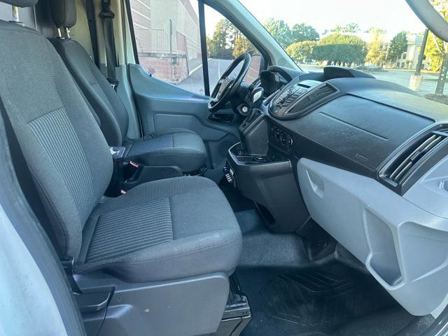 Used 2017 Ford Transit 250 130 Low Roof image 15