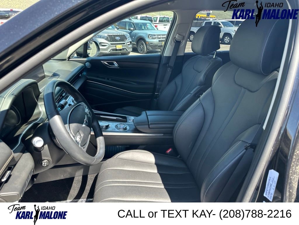 Used 2024 Genesis GV80 2.5T AWD/4WD image 25