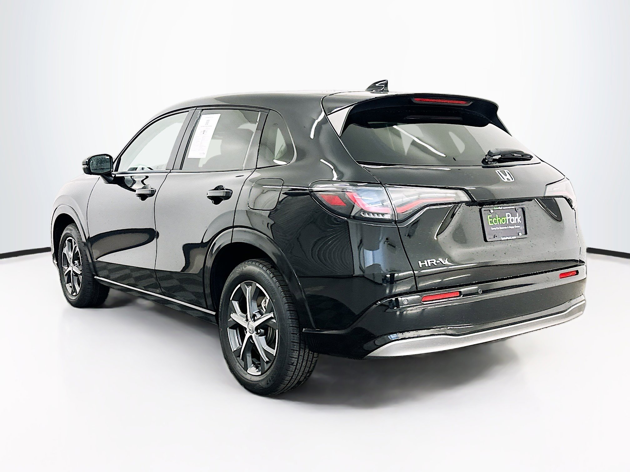 Used 2025 Honda HR-V EX-L image 5