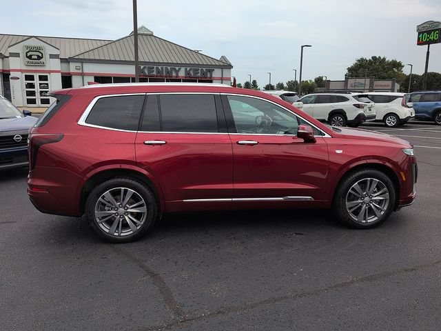 Used 2025 Cadillac XT6 Premium Luxury w/ Technology Package AWD/4WD image 8