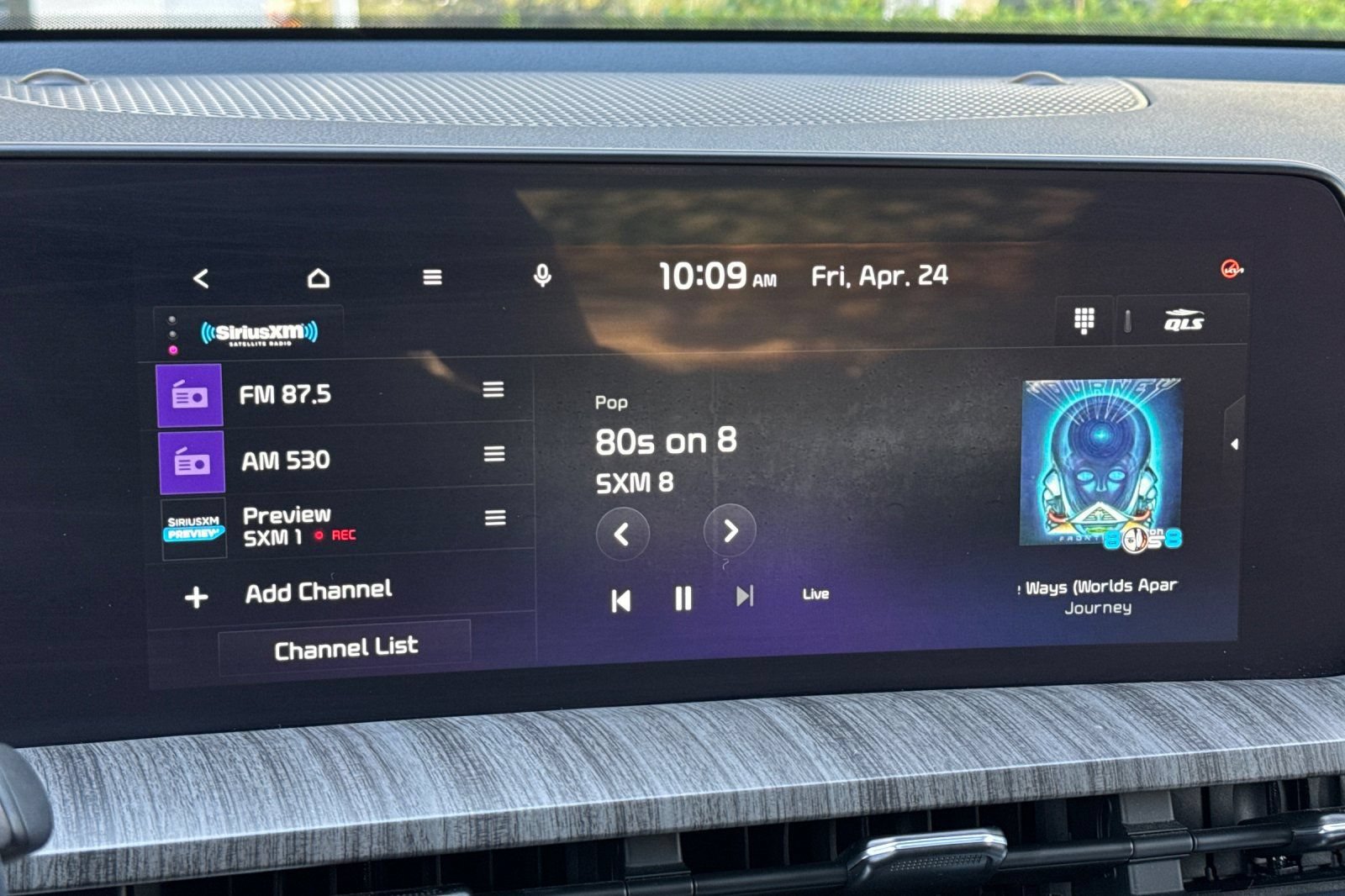 Used 2023 Kia Telluride SX FWD image 19