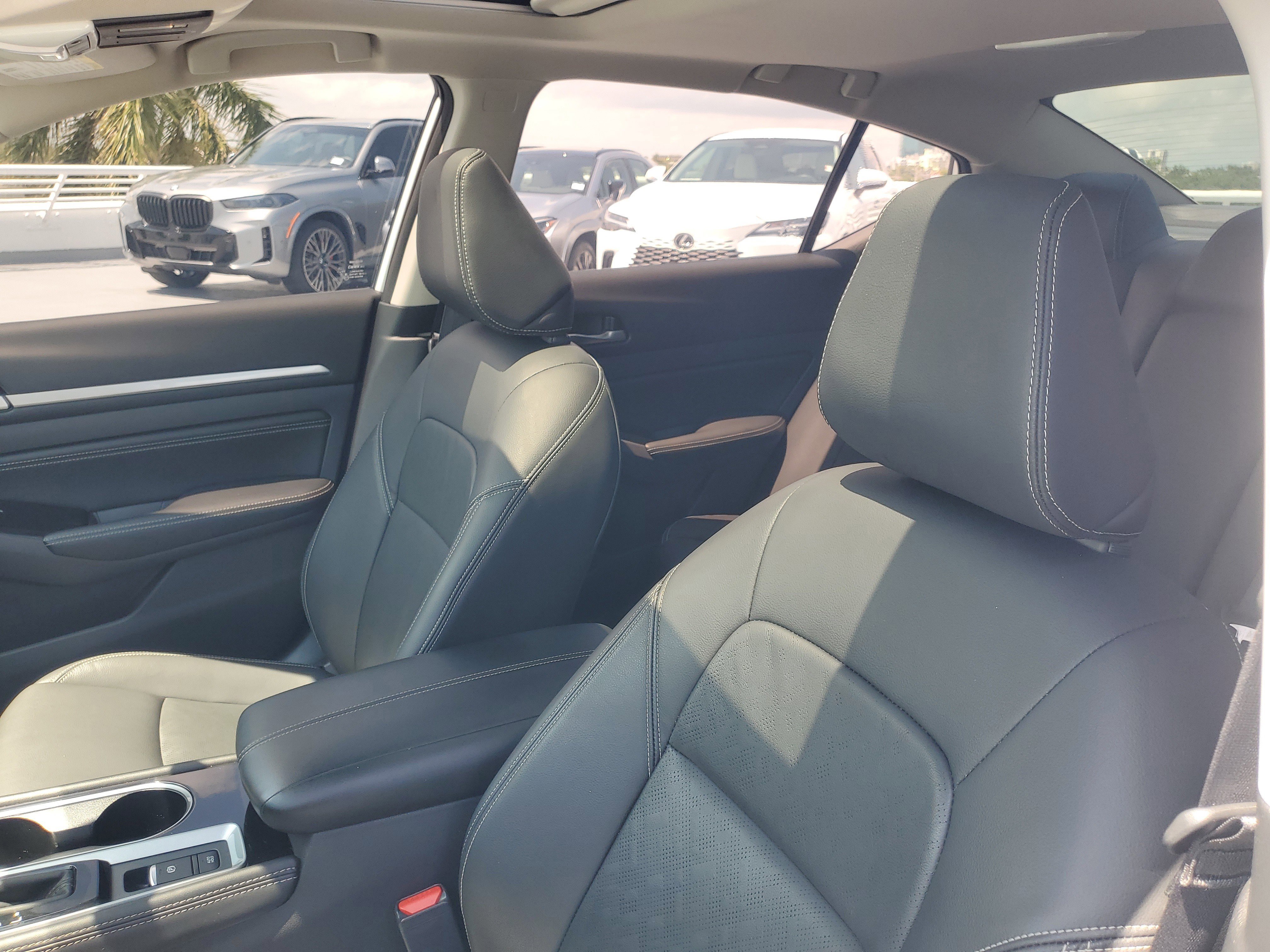 Used 2023 Nissan Altima 2.5 SL FWD image 16