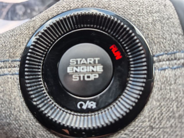 Used 2024 Jeep Compass Latitude AWD/4WD image 26