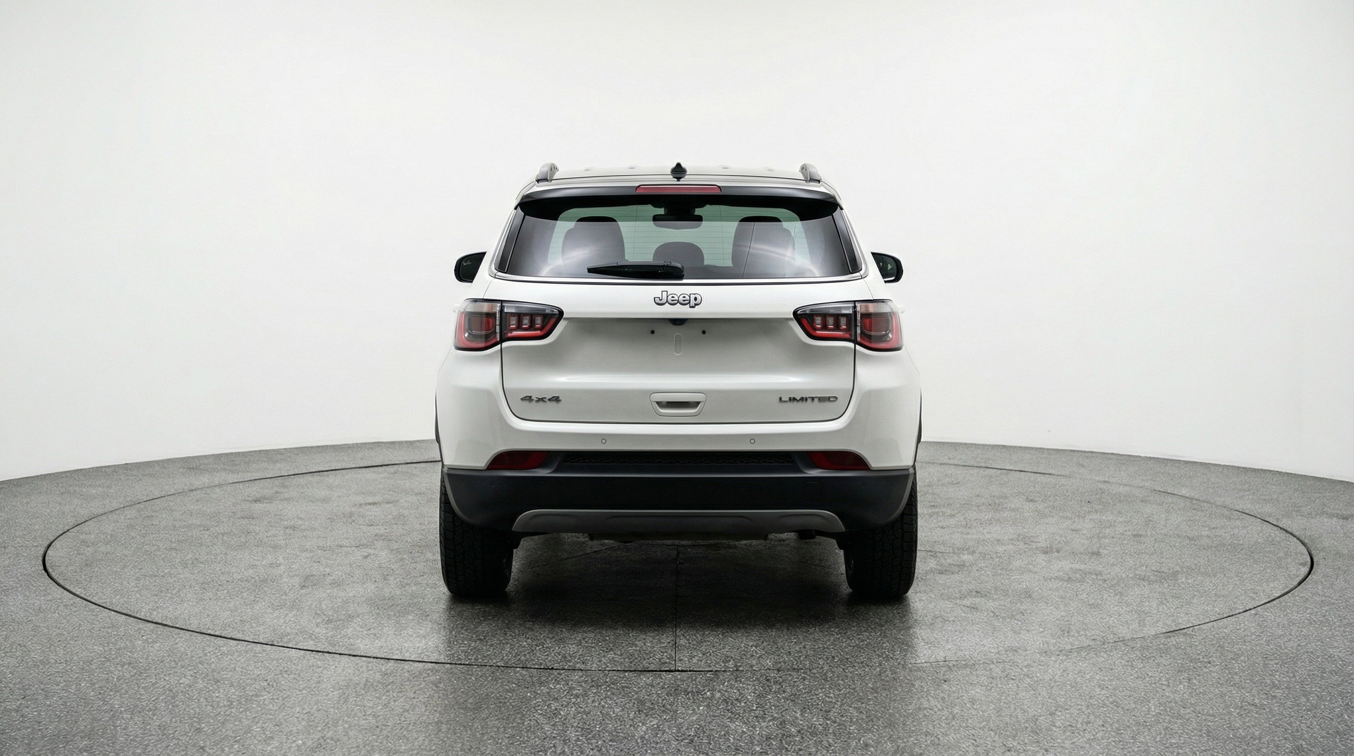 Used 2025 Jeep Compass Trailhawk w/ Trailer Tow Group image 7