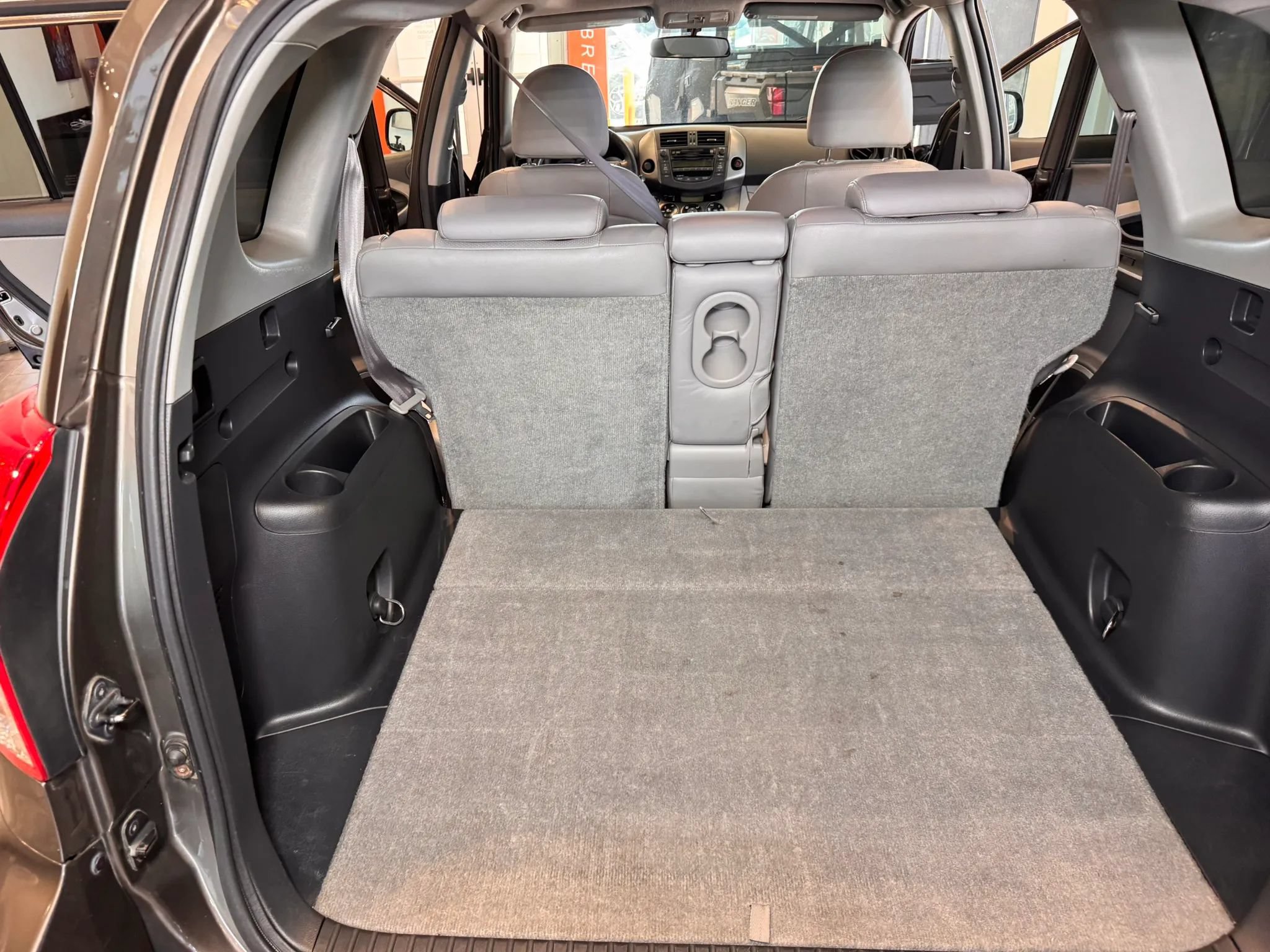 Used 2010 Toyota RAV4 Limited FWD image 45