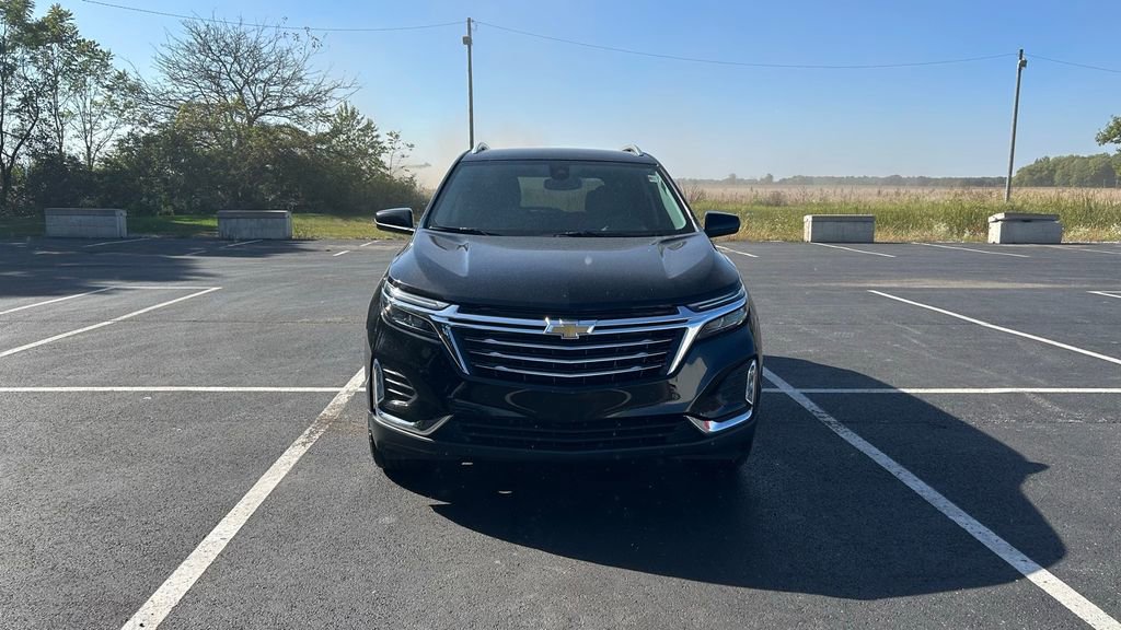 Used 2024 Chevrolet Equinox Premier w/ LPO, Floor Liner Package image 2
