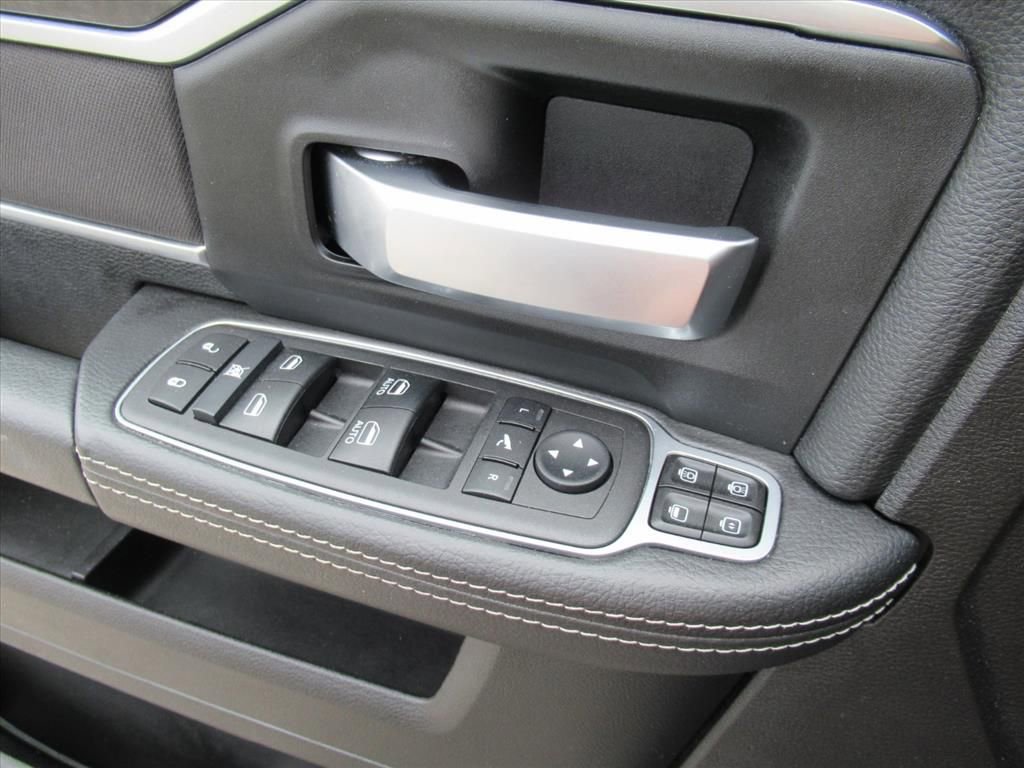 Used 2024 RAM 2500 Big Horn w/ Bed Utility Group image 21