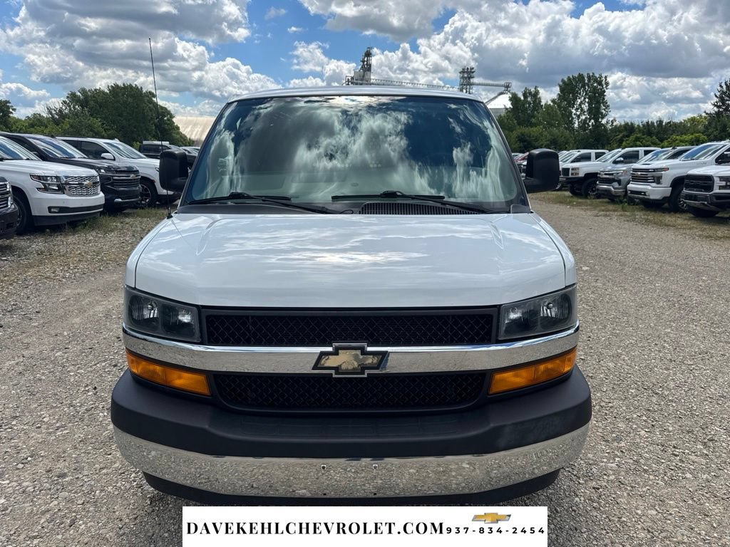 Used 2019 Chevrolet Express 2500 w/ Driver Convenience Package RWD image 2